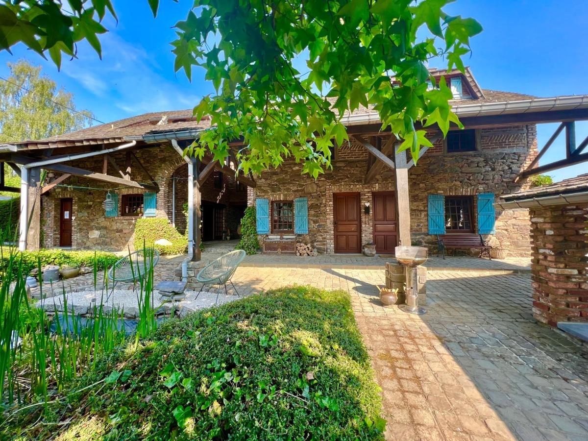 Le Teli Du Loup Dans La Taniere D'Armand Vila Stavelot Exterior foto