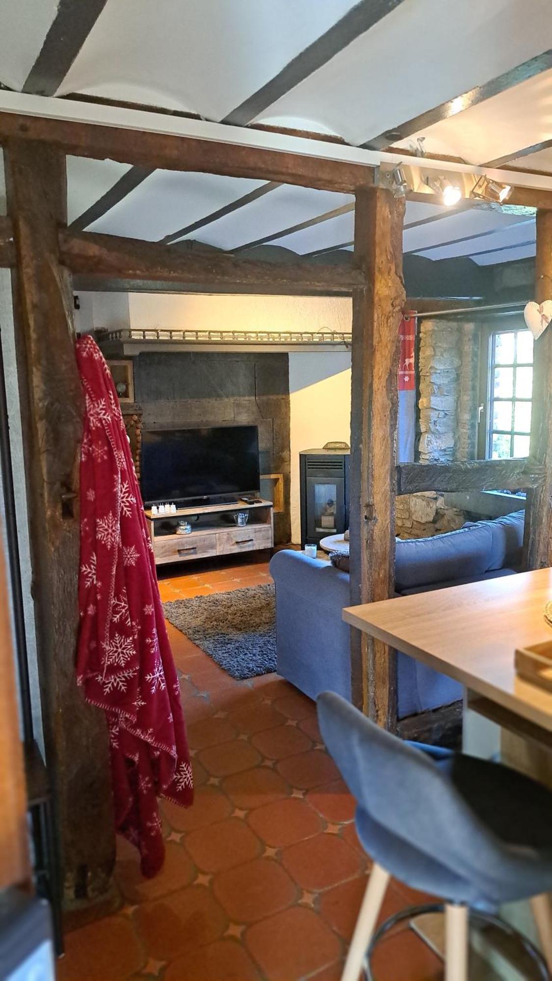 Le Teli Du Loup Dans La Taniere D'Armand Vila Stavelot Exterior foto